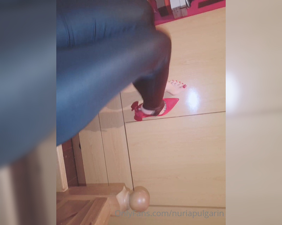 Feetvampire aka feetvampire OnlyFans - Uf Qu calentura yo sola