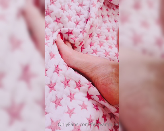 Feetvampire aka feetvampire OnlyFans Video 802