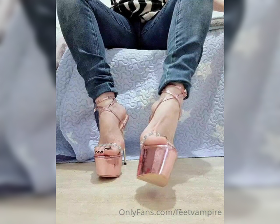 Feetvampire aka feetvampire OnlyFans Video 958