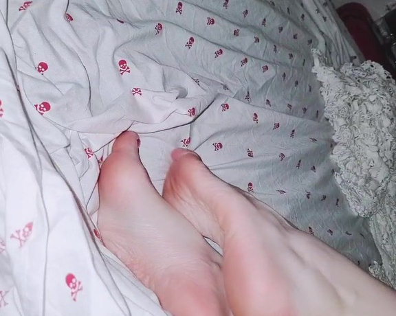 Feetvampire aka feetvampire OnlyFans Video 867