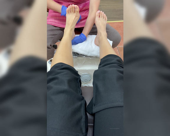 Alyafeets aka Alyagoddess Onlyfans - Massage