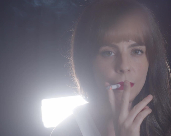 ManyVids - Dani Lynn - Smoking in Little White Top