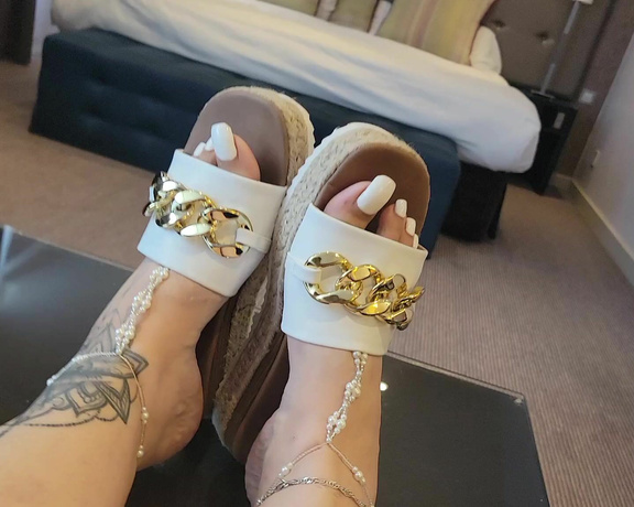 Mistress Cindy Ray aka Ukfoot_mistress Onlyfans - New shoe flood Which ones your favourite #PerspexFlats #GoldHeelSandals #Slider Espadrilles 1