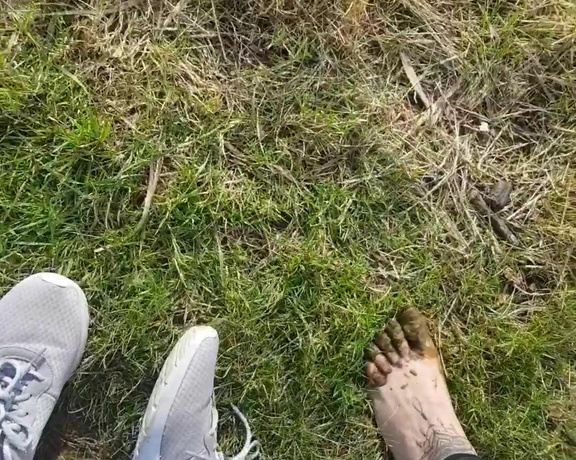 Mistress Cindy Ray aka Ukfoot_mistress Onlyfans - Barefoot hiking in Cornwall for my dirty foot slaves pleasure now quit enjoying this amazing si 1