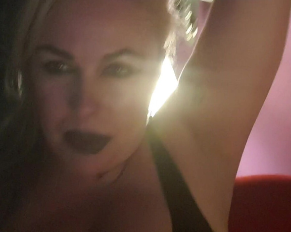 Mistress SinPiedad aka Sinpiedad Onlyfans - Almost finish long day in a Mistress lifeStart licking My armpits, Feet, just worship what Mistres