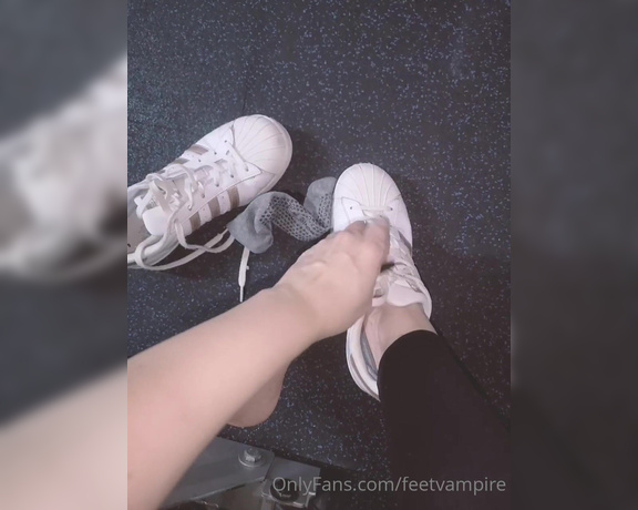 Feetvampire aka feetvampire OnlyFans Video 515