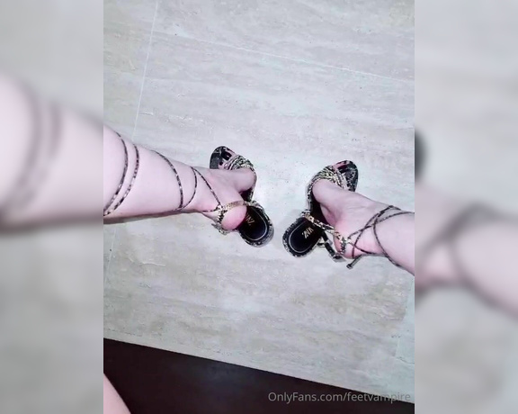 Feetvampire aka feetvampire OnlyFans Video 30