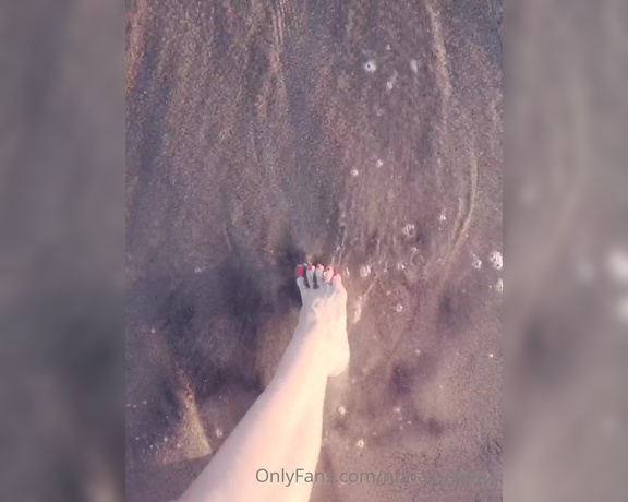 Feetvampire aka feetvampire OnlyFans Video 699