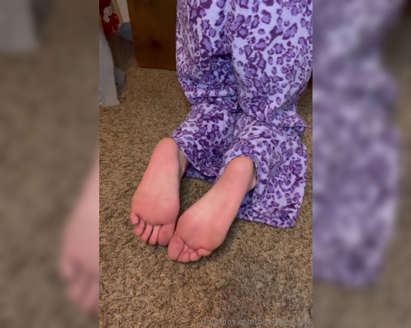 Blondies_toes aka blondies_toes OnlyFans - Hey guys, I hope you like this video I’m doing a sale on customs so message me! I will be uploadi 1