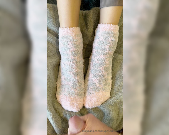 Brooke Jones aka myposedtoesvip OnlyFans - Fuzzy sock lovers this one is for you! Would you love my soft fuzzy socks stroking your cock Or 2