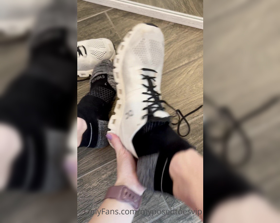 Brooke Jones aka myposedtoesvip OnlyFans - Who would want to worship my feet after a long sweaty workout Is this everything you dreamed