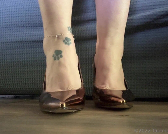 Tatianasnaughtytoes aka tatianasnaughtytoes OnlyFans - Matching shoes #justrecordedthisvideo