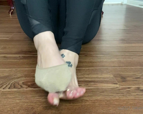 Tatianasnaughtytoes aka tatianasnaughtytoes OnlyFans - NEW 2021February26 Took the day off!!! I needed some time for myself and just got back from yoga!!!