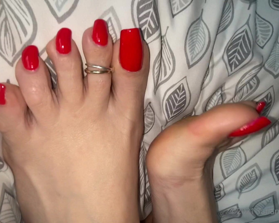 Tatianasnaughtytoes aka tatianasnaughtytoes OnlyFans - NEW Good morning, Happy Saturday