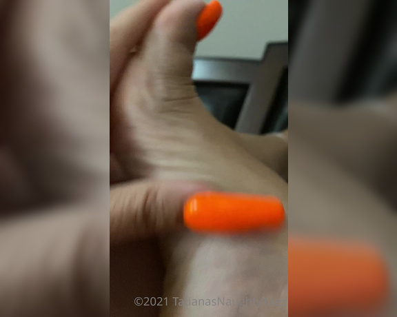 Tatianasnaughtytoes aka tatianasnaughtytoes OnlyFans - #ThrowBackThursday TBT!! 2020820 Orange Pedicure!! In Bed playing with myself You guys  it’s