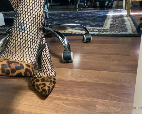 Tatianasnaughtytoes aka tatianasnaughtytoes OnlyFans - NEW 2021June17 Fishnets  Job interview for feet worshiping position! PS I am considering all the