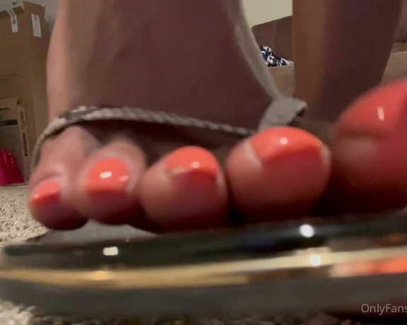 100K Toes aka toes100k OnlyFans Video 618