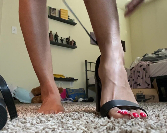 100K Toes aka toes100k OnlyFans - Help me take these off, then let me put my feet in your face like a good boy