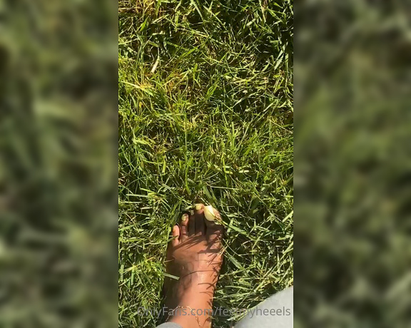 Goddess Smokey aka goddesssmokeyyy OnlyFans - Walks in the grass, toe wiggling 2