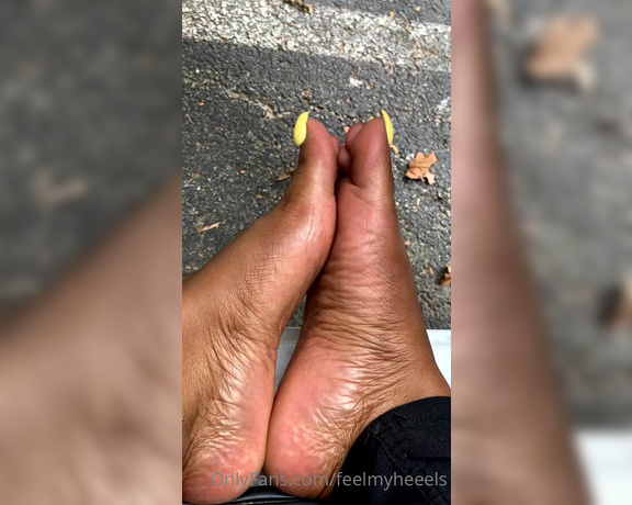 Goddess Smokey aka goddesssmokeyyy OnlyFans - Playing with feet at work 5