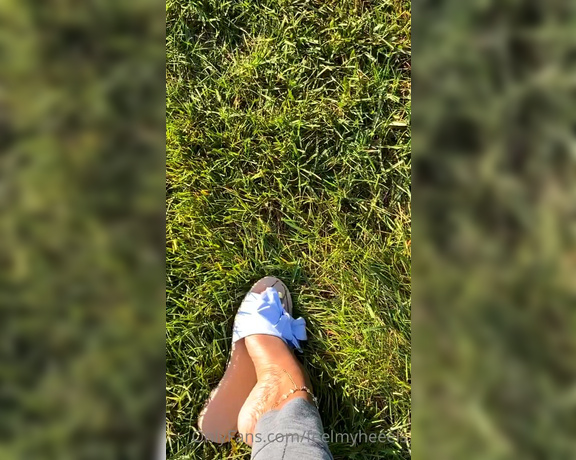 Goddess Smokey aka goddesssmokeyyy OnlyFans - Walking in flip flops in the cold wet grass 1