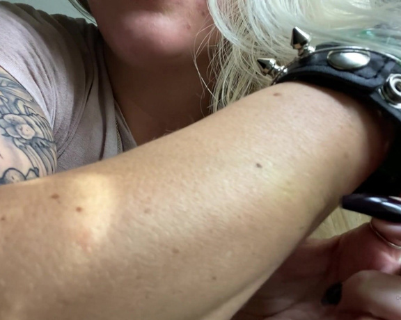 Sorceress Bebe aka b_findom OnlyFans - Freckle loser custom clip He paid for it so you get to see it here