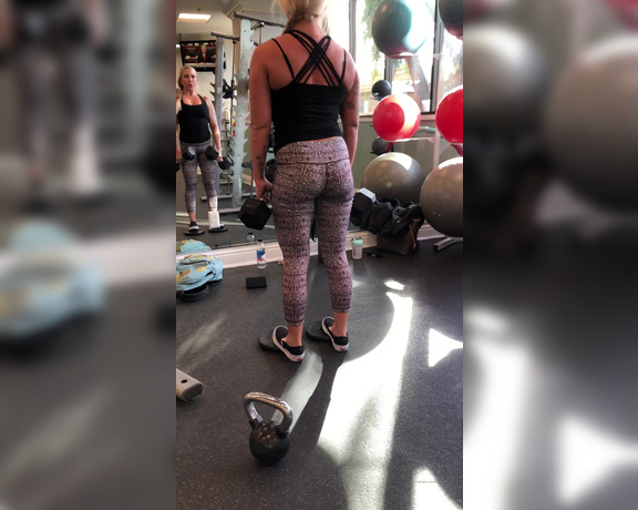 Sorceress Bebe aka b_findom OnlyFans - Booty Workout Video in the gym So hot