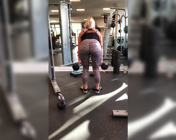 Sorceress Bebe aka b_findom OnlyFans - Booty Workout Video in the gym So hot