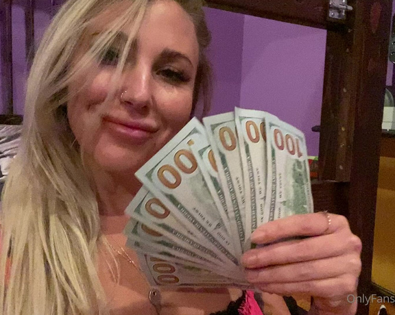 Sorceress Bebe aka b_findom OnlyFans - Crushing balls and emptying wallets The usual