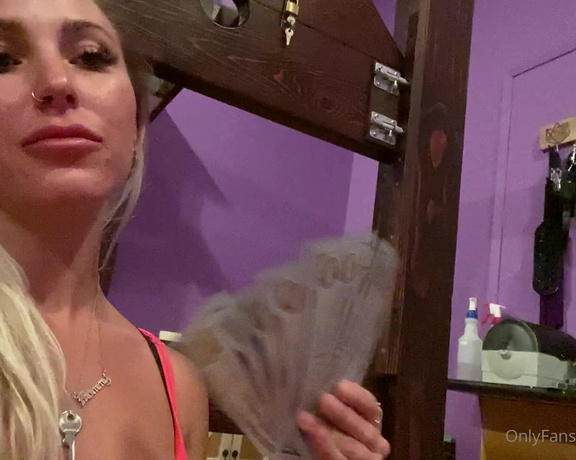 Sorceress Bebe aka b_findom OnlyFans - Crushing balls and emptying wallets The usual