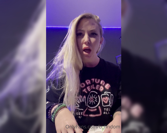 Sorceress Bebe aka b_findom OnlyFans - Custom stinky d14pR humiliation vid response