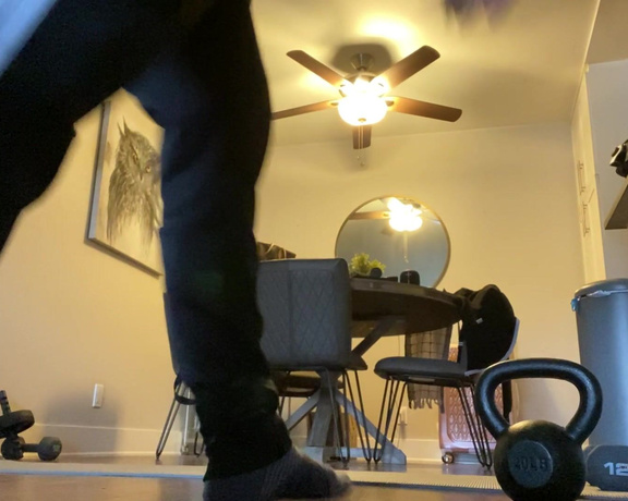 Sorceress Bebe aka b_findom OnlyFans - Still getting that booty workout in at home