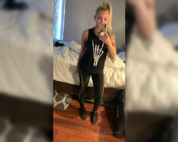 Sorceress Bebe aka b_findom OnlyFans - I look so cute in workout clothes