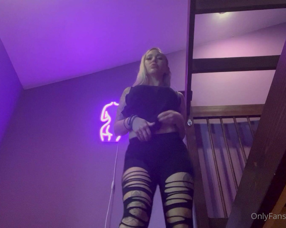 Sorceress Bebe aka b_findom OnlyFans - Worship me from beneath my high heels