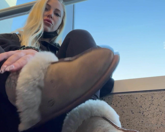 Sorceress Bebe aka b_findom OnlyFans - Slippers at the terminal… give up everything to be at my feet