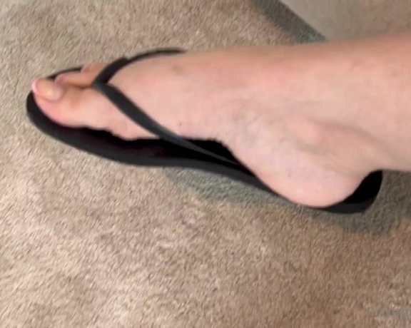 Goddess Grazi aka grazigoddess OnlyFans - Sexy toenails