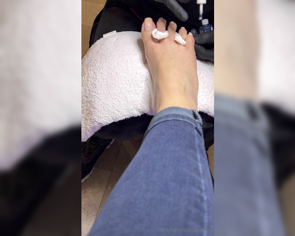 Goddess Grazi aka grazigoddess OnlyFans - Pedicure day