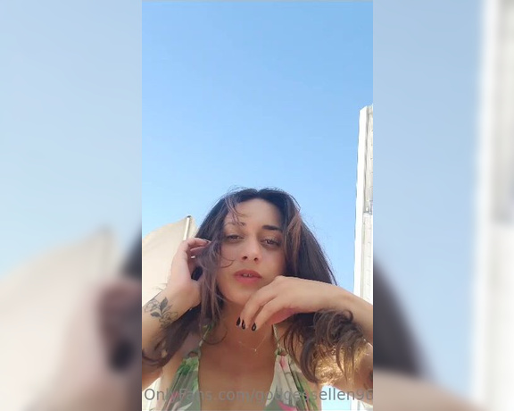 Goddess Ellen aka goddessellen96 OnlyFans - POV GIANTESS