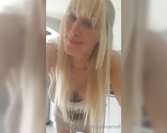 Roxana Moll aka roxanamoll OnlyFans - Aca estoy mejorando de a pocopero bno bien