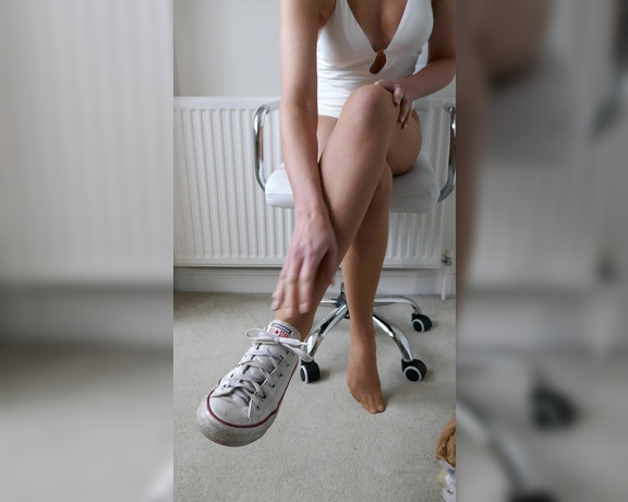 The Legs Next Door aka the_legs_next_door OnlyFans - Here’s the video to complete the set  some nice close ups for both my nylons sole lovers and con