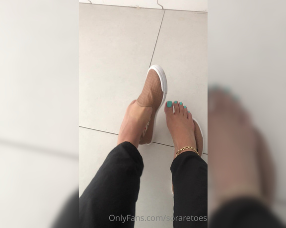 Feetsorare aka soraretoes OnlyFans Video 155