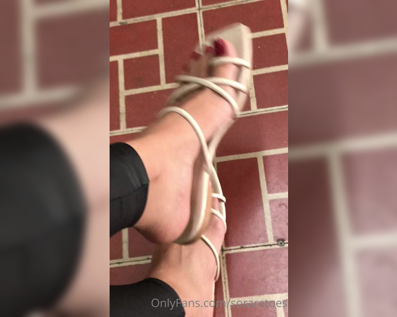 Feetsorare aka soraretoes OnlyFans Video 617