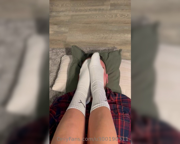 Germangirlnextdoor95 aka germangirlnextdoor95 OnlyFans - Footdomination carefull, its spicy