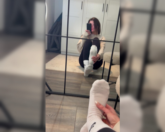 Germangirlnextdoor95 aka germangirlnextdoor95 OnlyFans - For the Socklovers tomorrow we do a little trip to hamburg, tryn do little content there For sund
