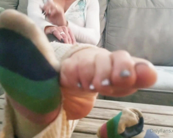 World Goddess aka worldgoddess OnlyFans - Hey foot pervs!! Worship my smelly socks and feet!! I reuploaded this because I wanted to brighten