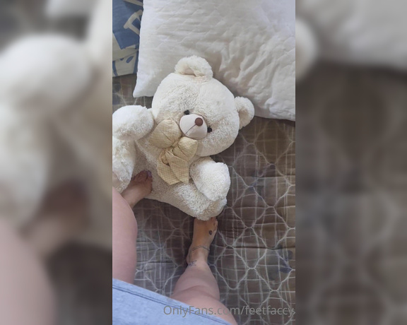 Feetfaccy aka feetfaccy OnlyFans - A little bear 2