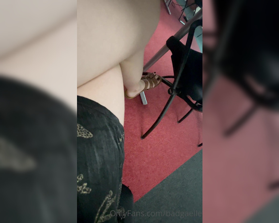 GoddessGaelle aka badgaelle OnlyFans - Je ne tiens pas en place toujours oblige de bouger mes jambes et mes pieds