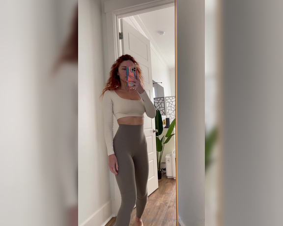 Heatheredeffect aka heatheredeffect OnlyFans - Do you like my outfit