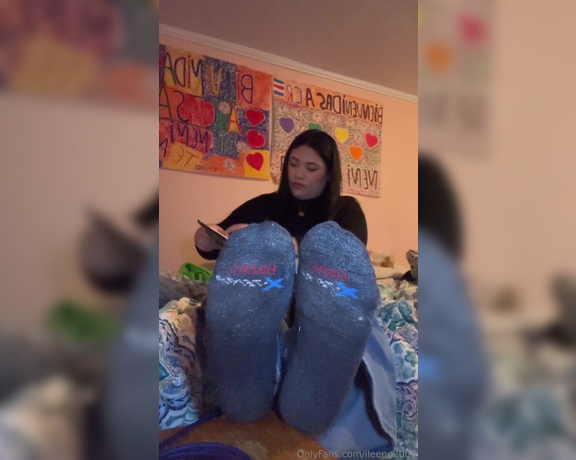 Goddess Ileene aka ileene2003 OnlyFans - Sweaty sock removal!!! Yummy