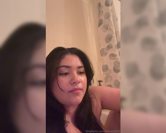 Goddess Ileene aka ileene2003 OnlyFans - Enjoy this delicious self worship video ) I apologize for the delay in custom videos but im getting